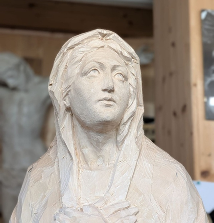 A statue of Mary
